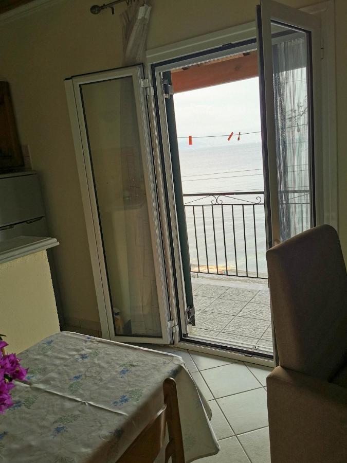 Marina Apartment เปรามา ภายนอก รูปภาพ